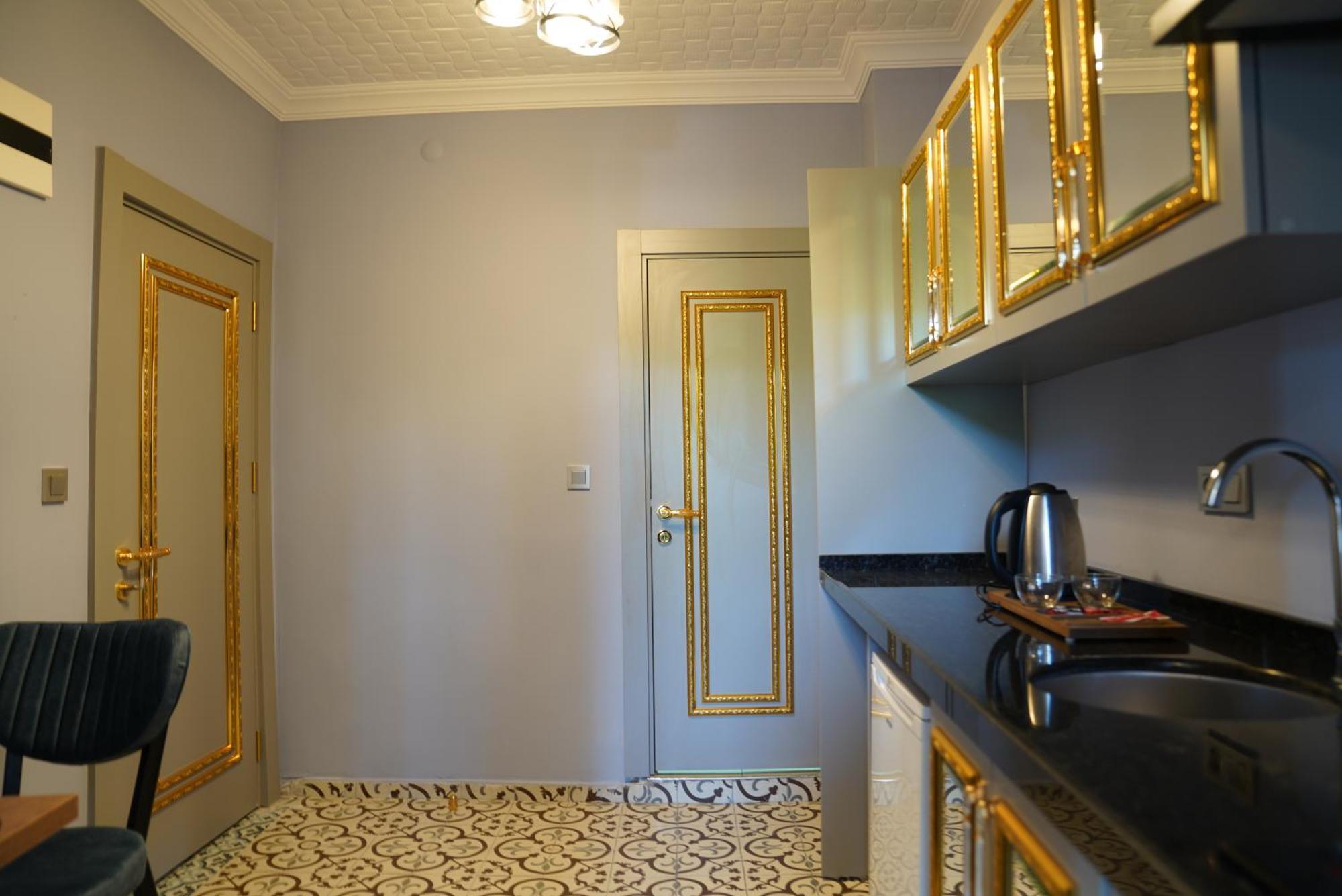 Maria Suit Hotel Istanbul Exterior photo